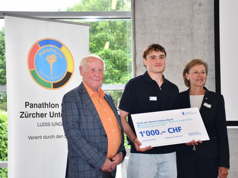 Fritz Kilchenmann (Laudatio), Rafael Meier, Doris Klein (Vizepräsidentin & Moderation), v.l.n.r.